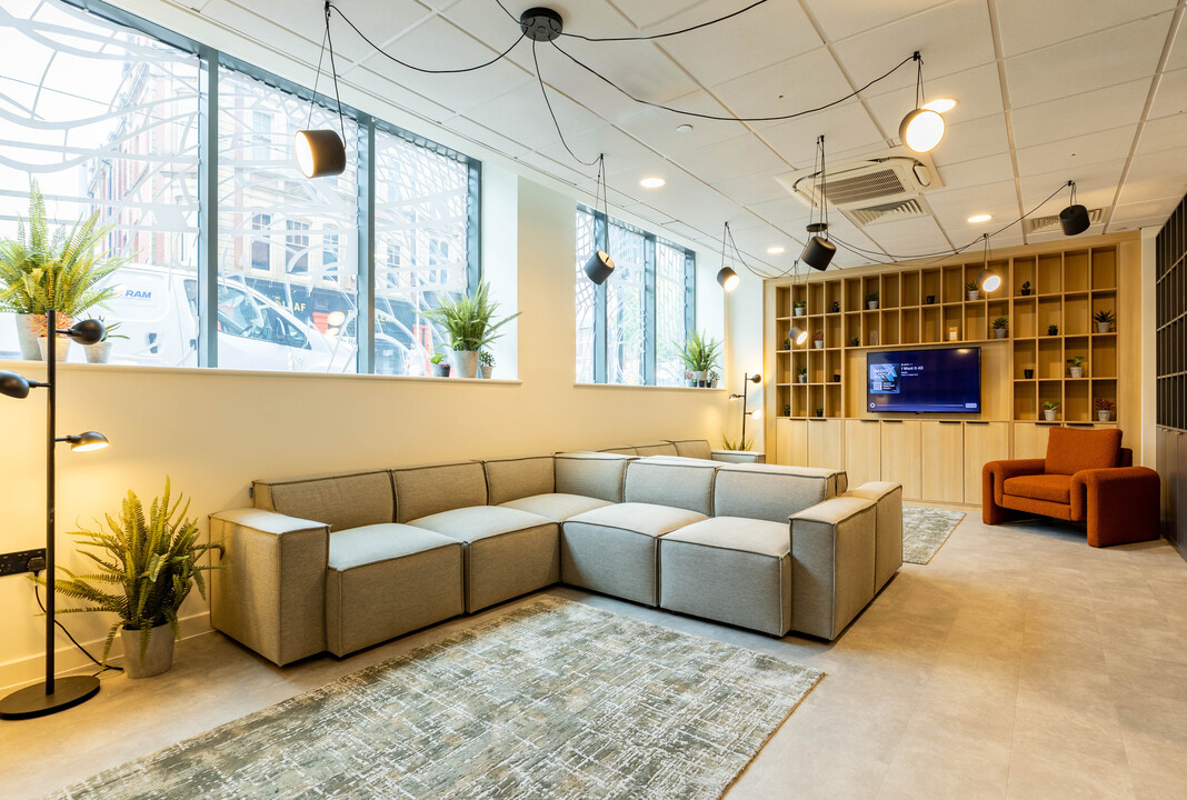 result_Straits Manor-Lounge-space